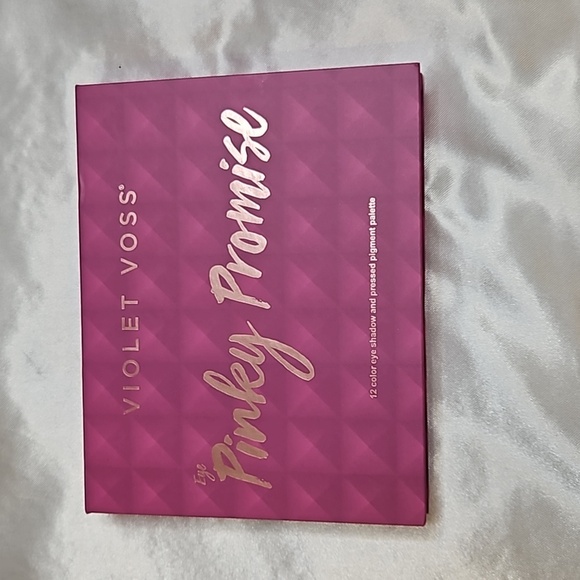 Violet Voss Pinky Promise Eyeshadow Palette New - Picture 3 of 4